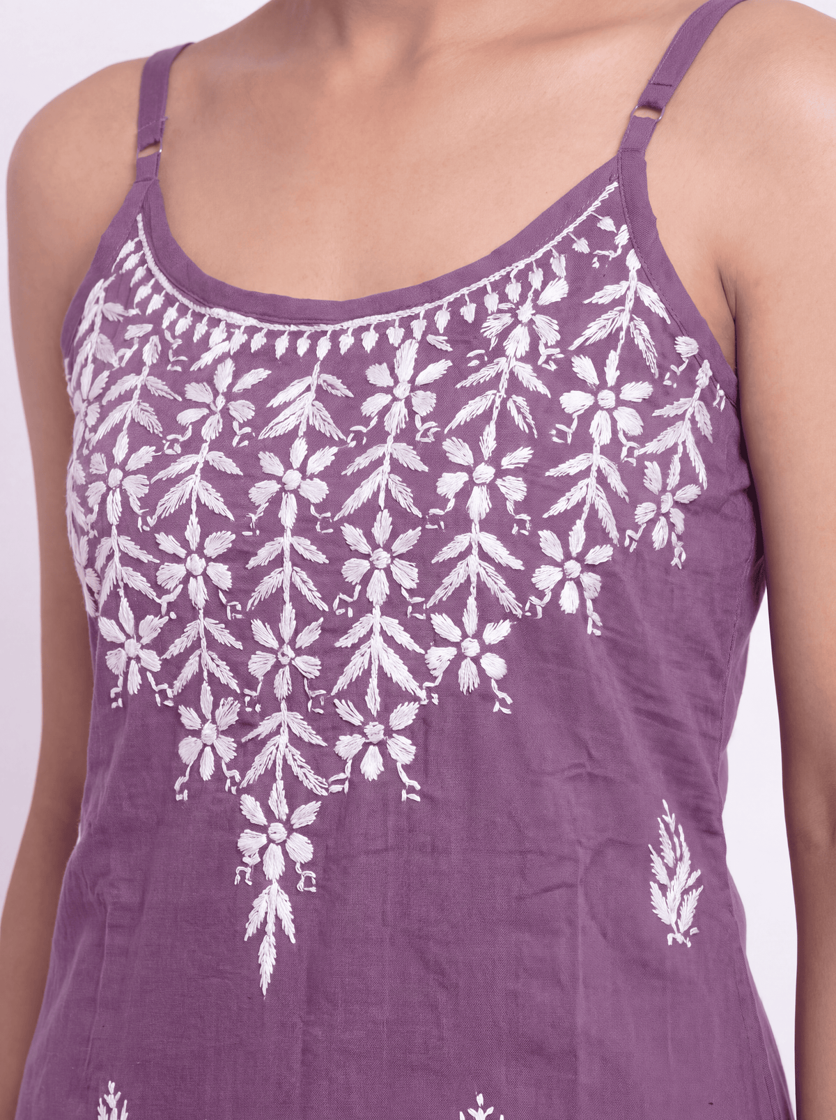 AAVYA Rayon Noodels strap Chikankari Kurti