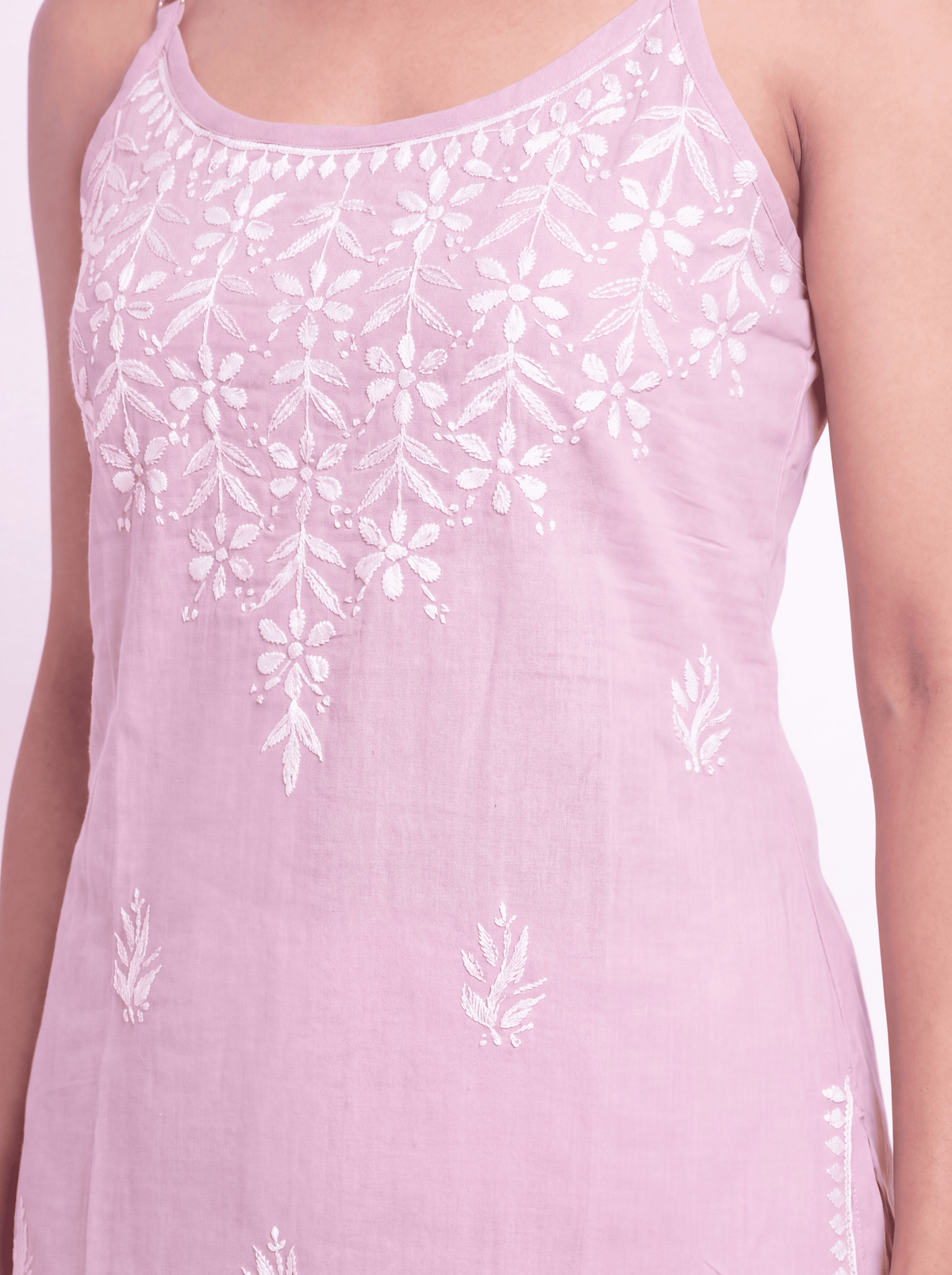 AAVYA Rayon Noodels strap Chikankari Kurti