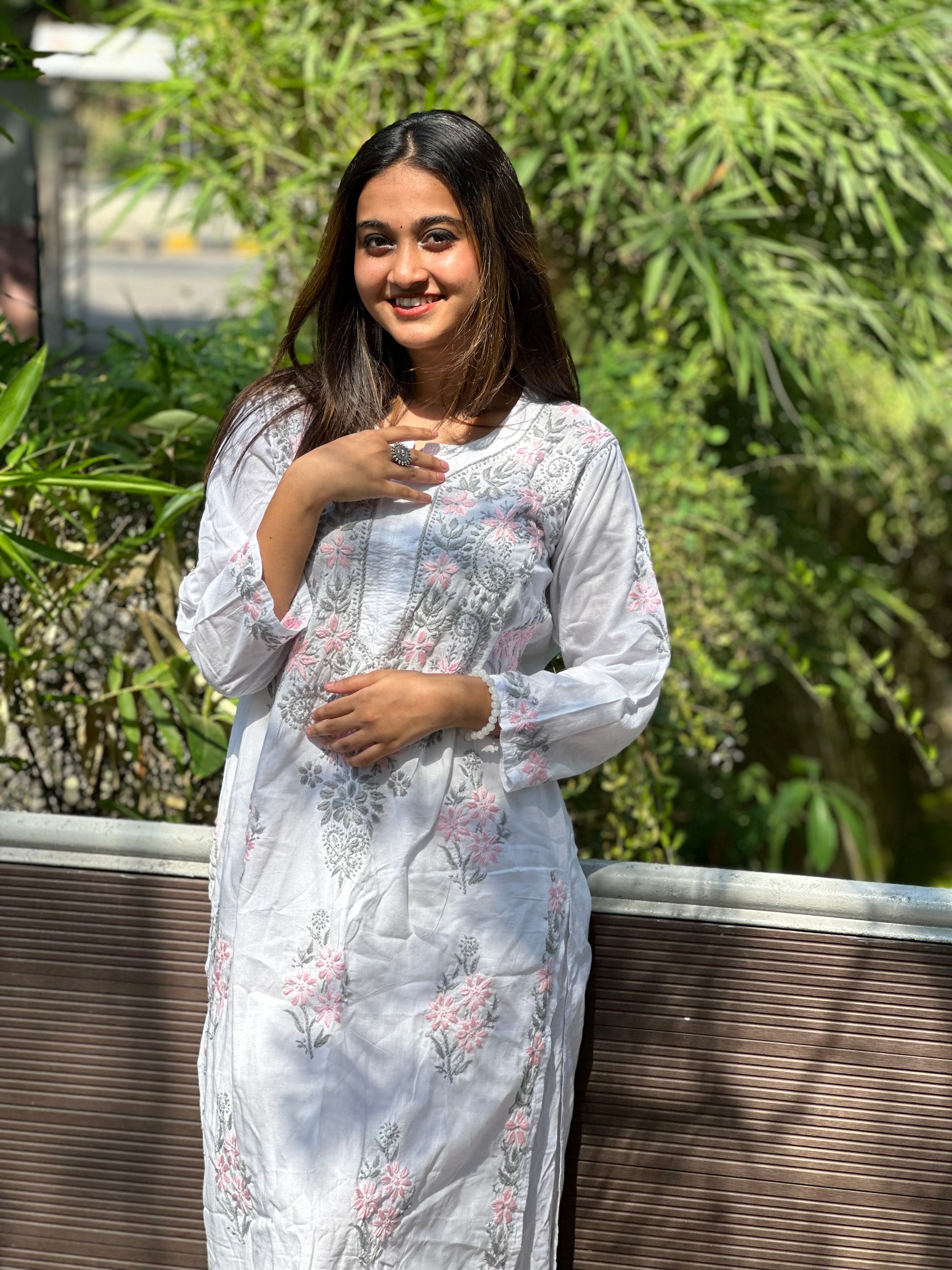 Sehar Handcrafted Mul Straight Chikankari Kurti