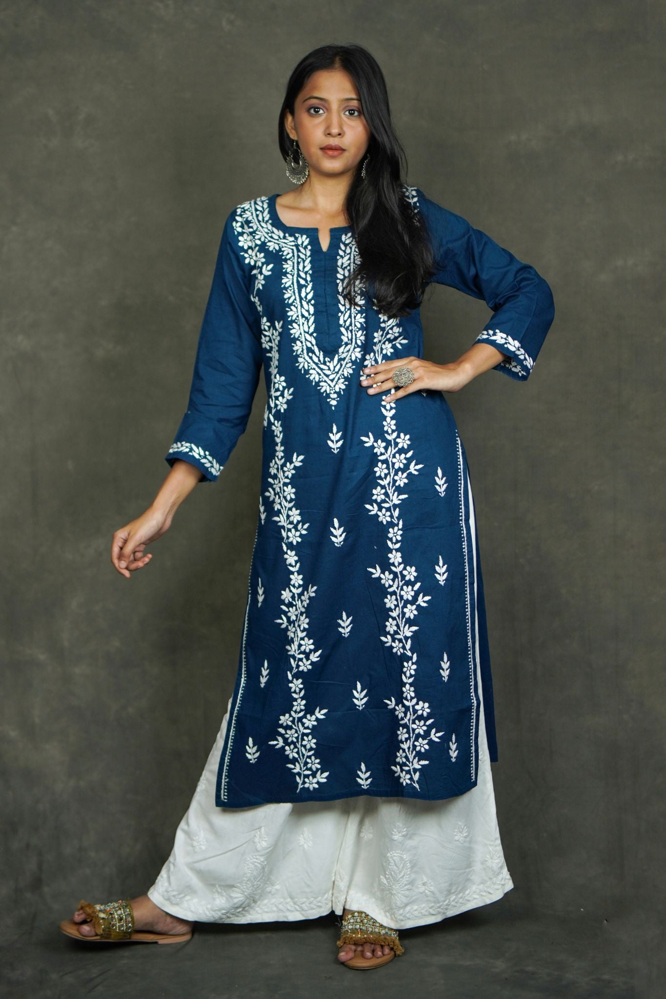 Fiza Handcrafted Straight Chikankari Kurti