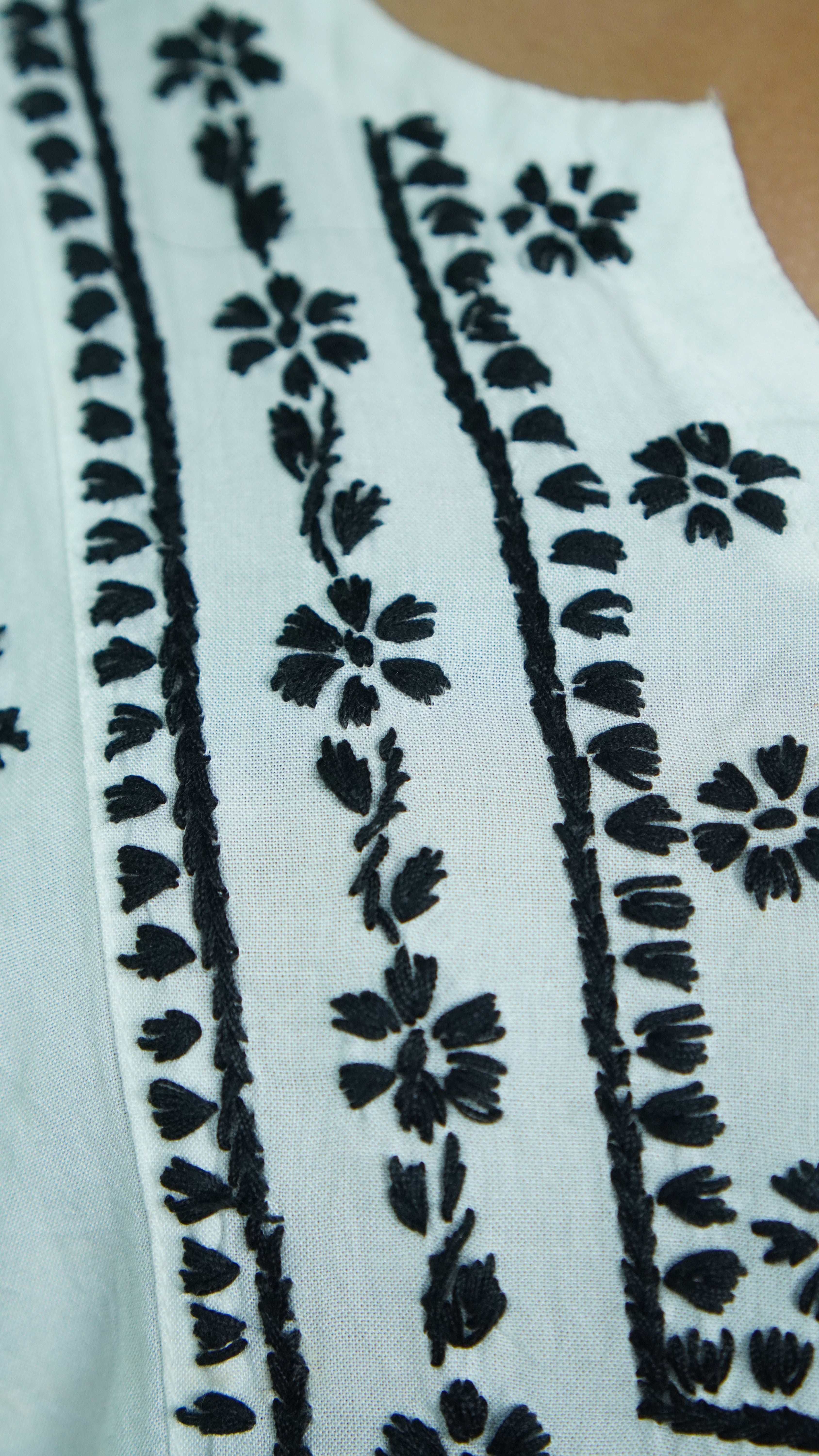 Black & White Rayon Handcrafted Chikankari Kurti