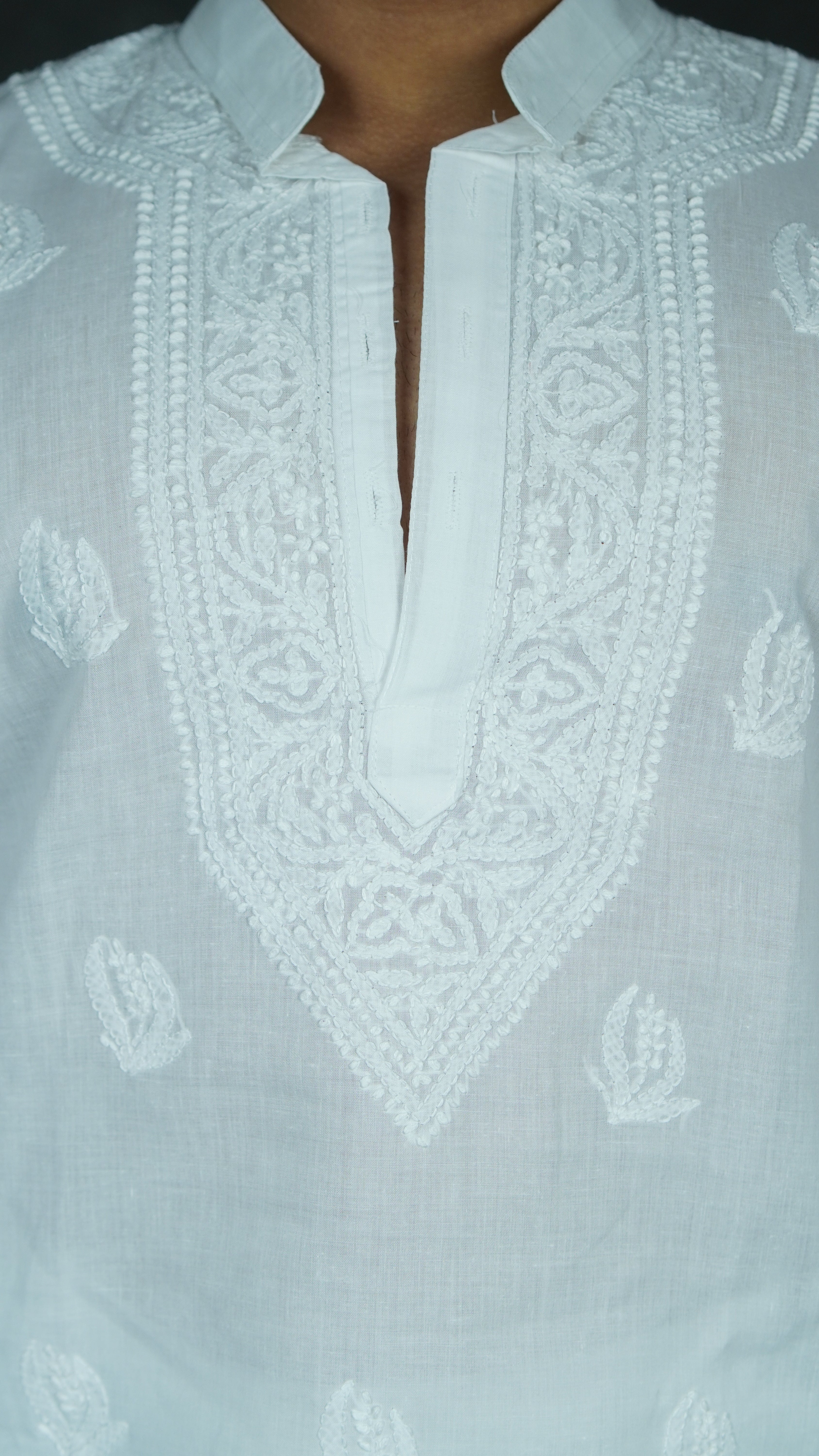 Men’s White Cotton Chikankari Kurta