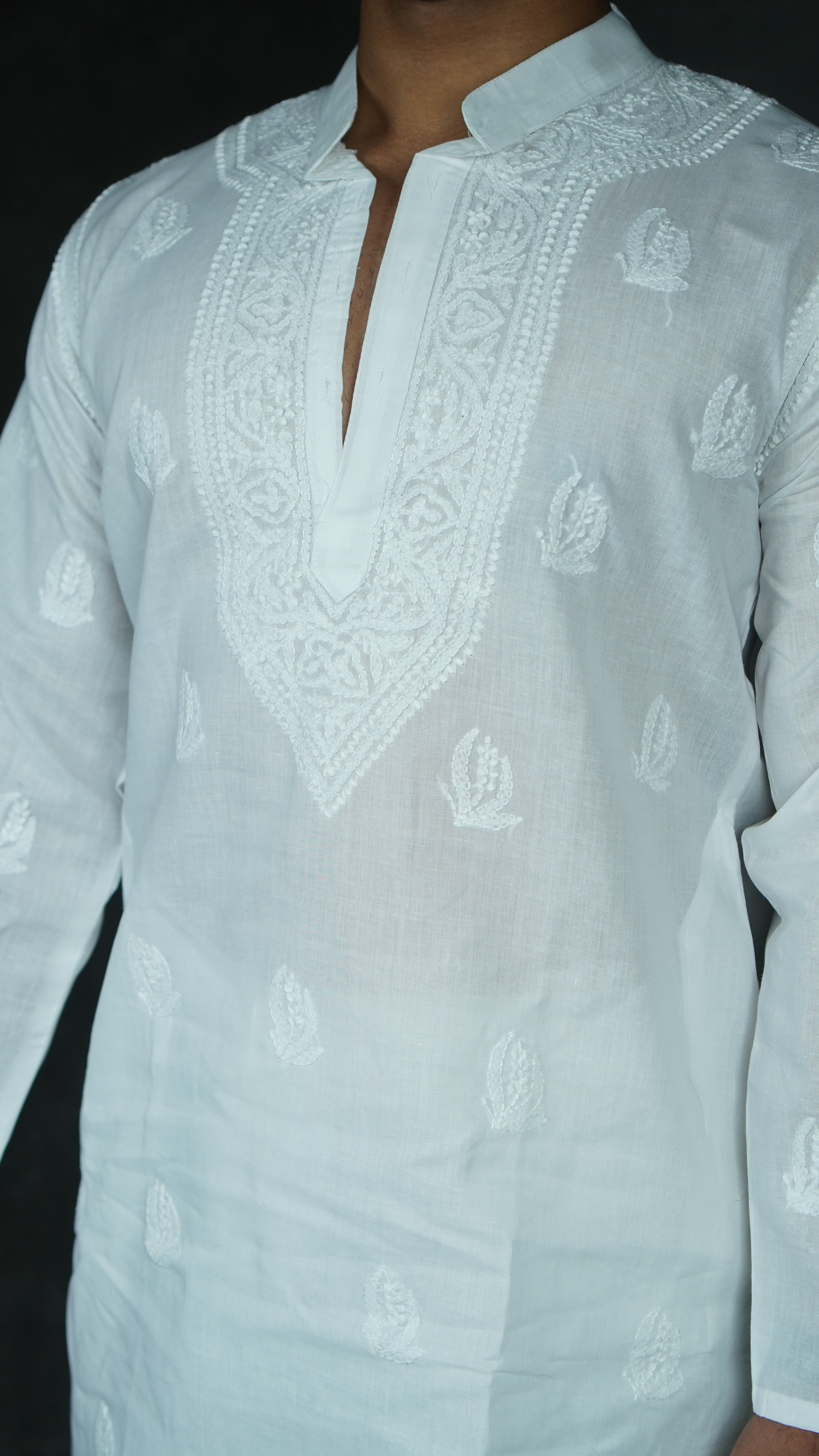 Men’s White Cotton Chikankari Kurta