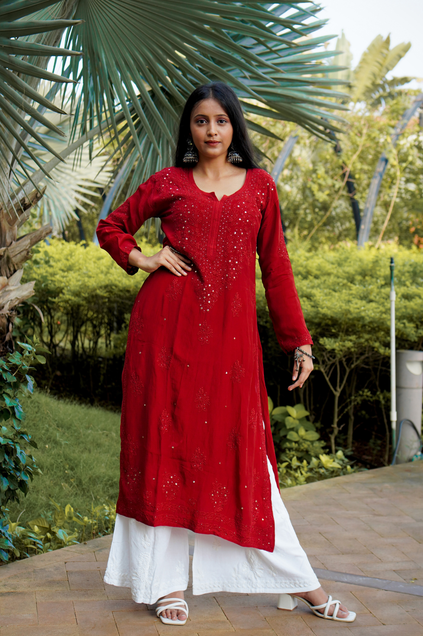 Heer Premium Viscose Straight Chikankari Kurti