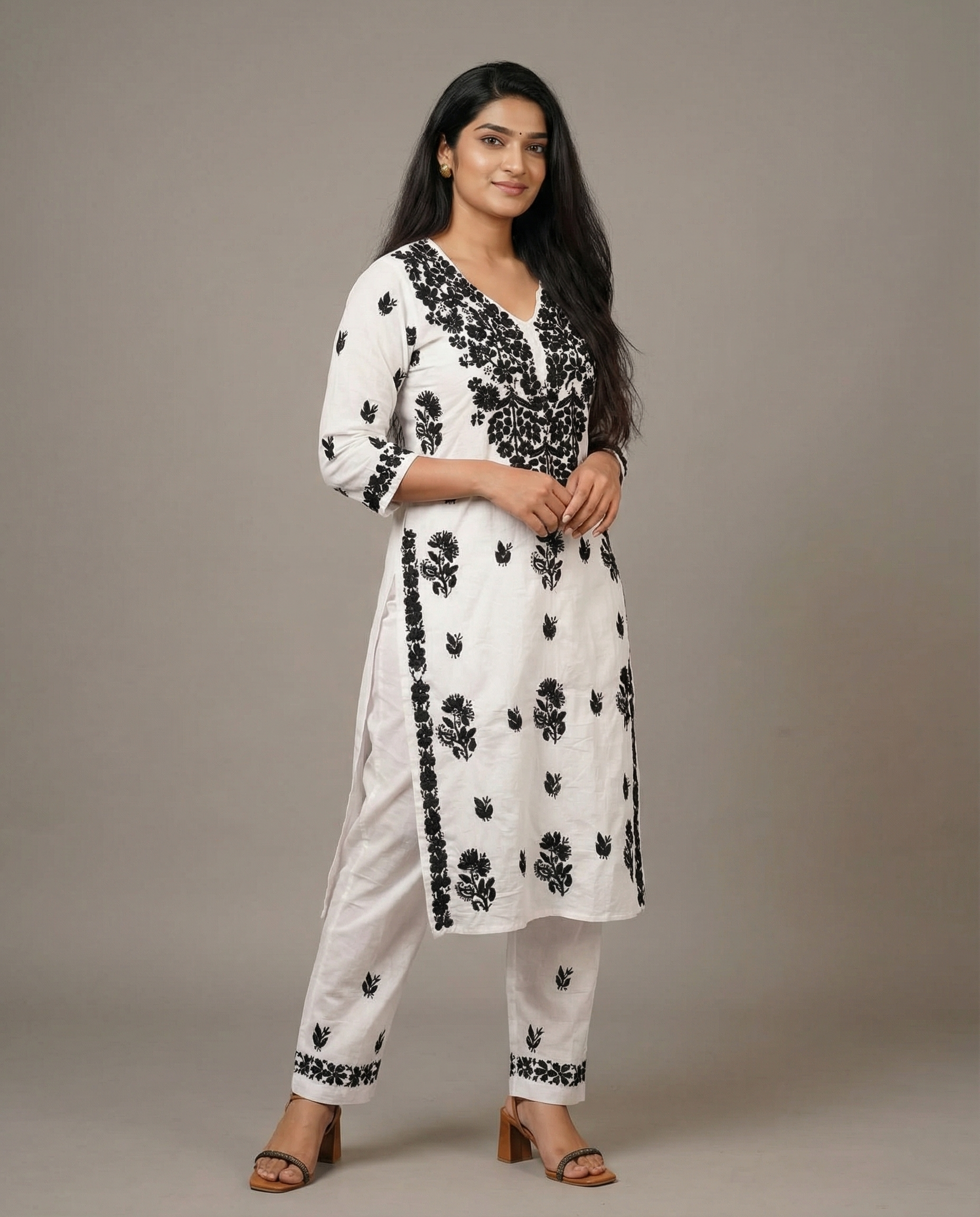 Ahilya – Black & White Cotton Chikankari Set