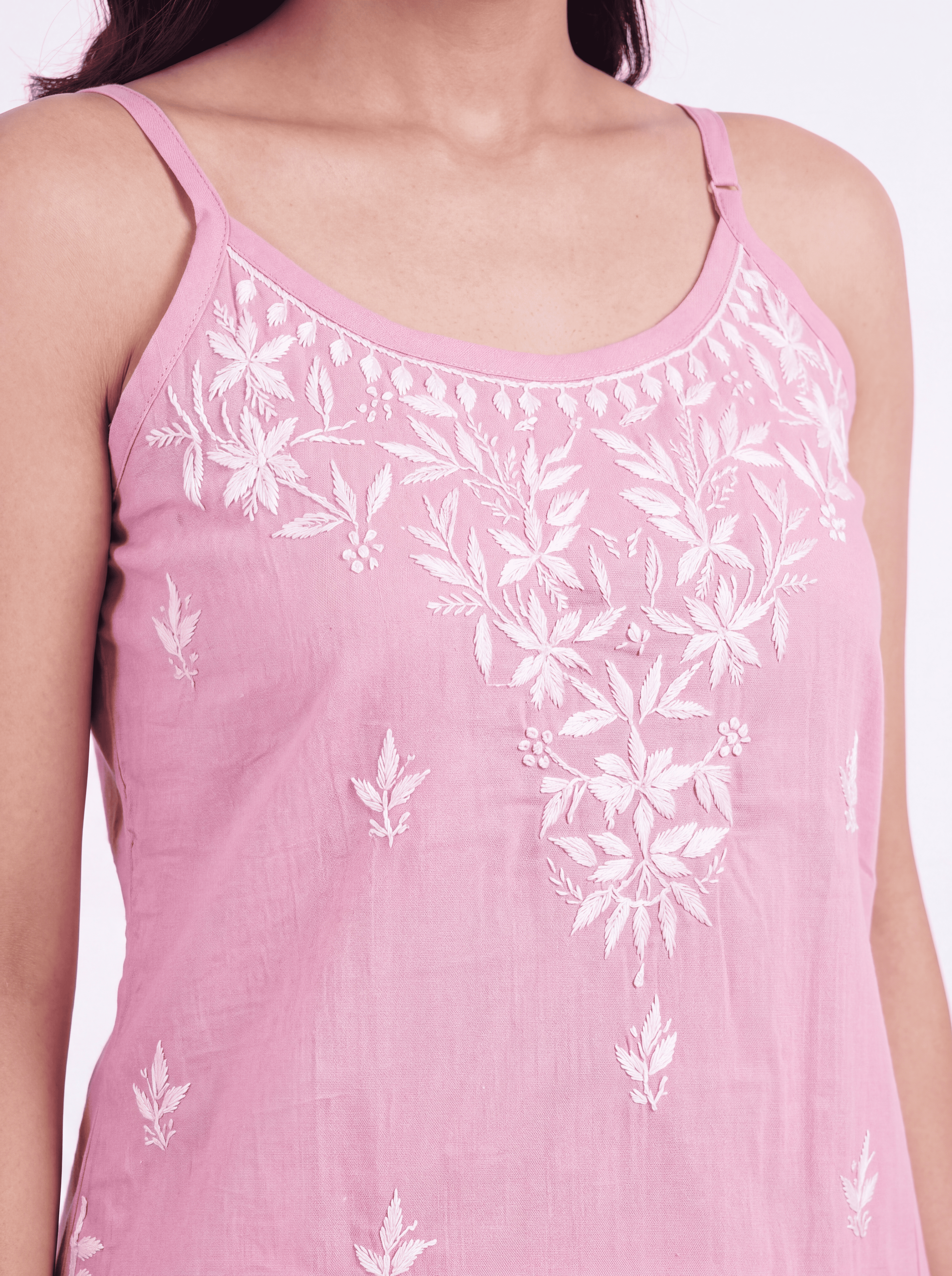 MAIRA Rayon Noodels strap Chikankari Kurti