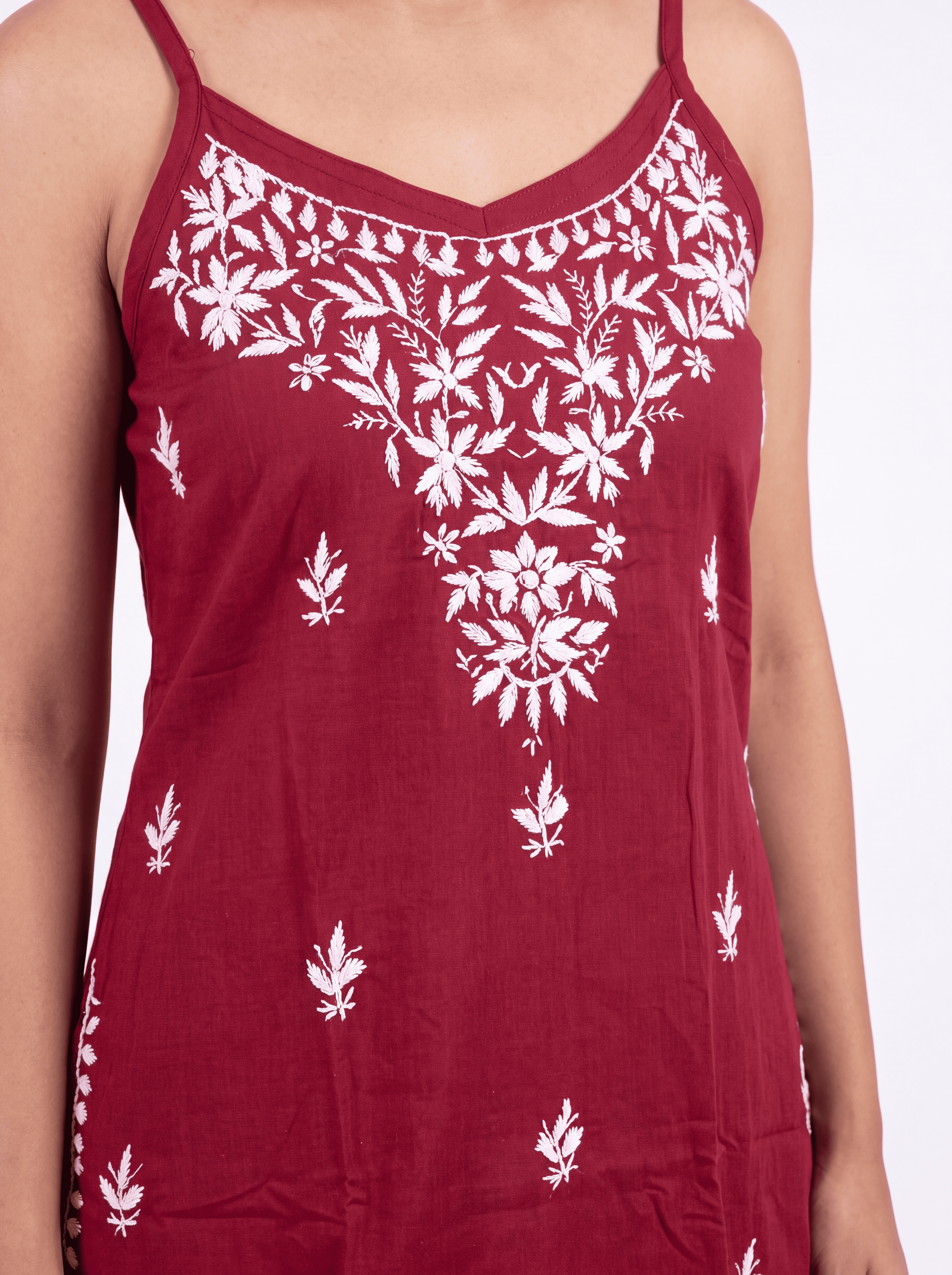 MAIRA Rayon Noodels strap Chikankari Kurti
