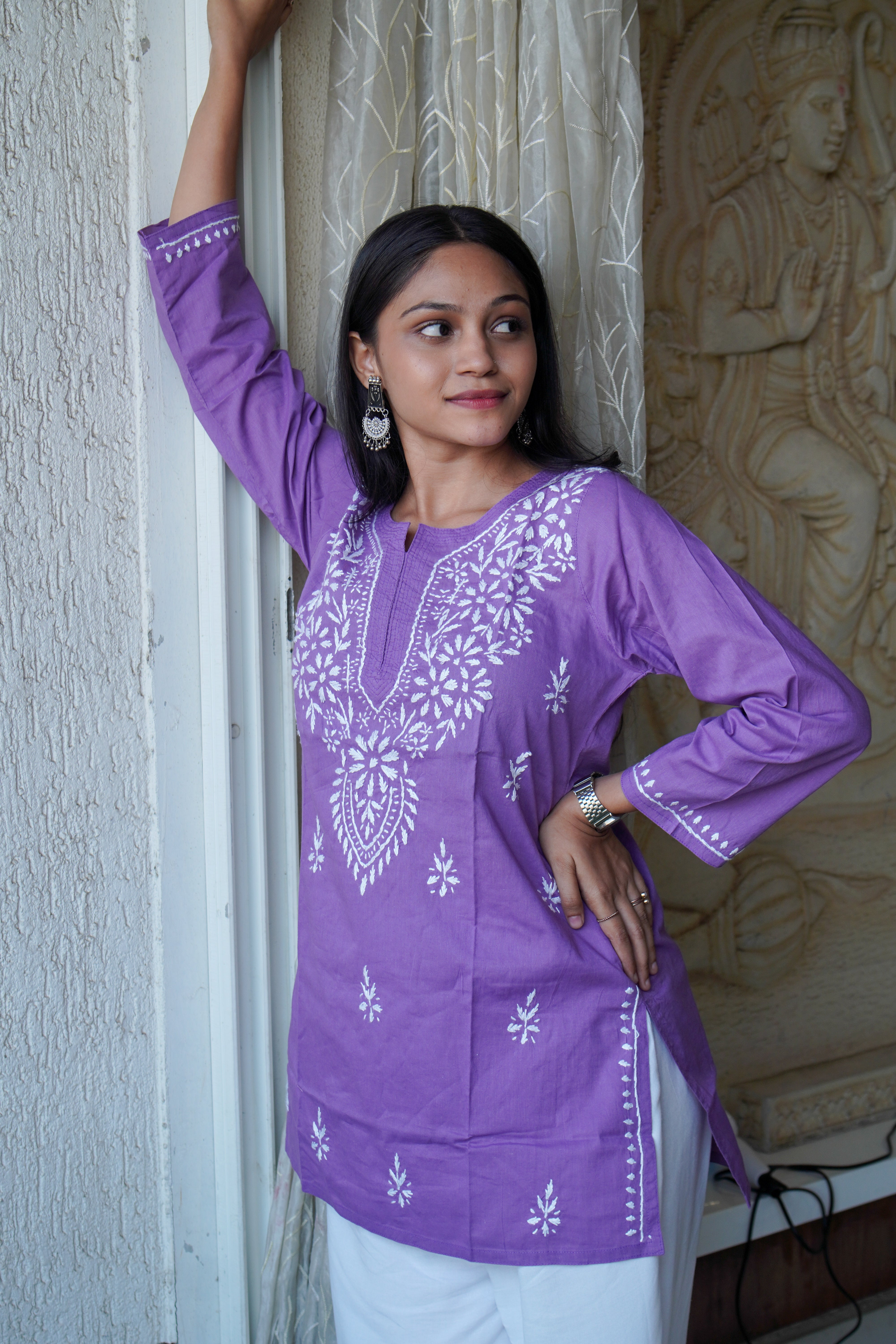 Saaj Hand embroidered Cotton Chinkankari Kurti